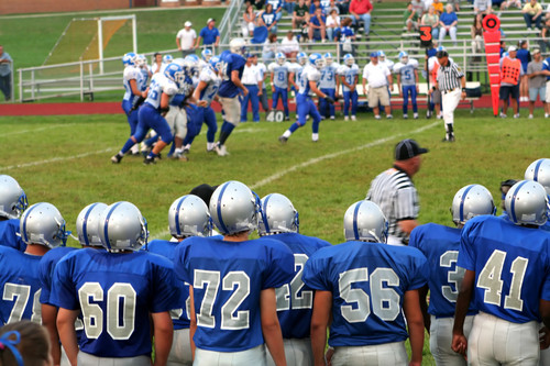 Football players on home field